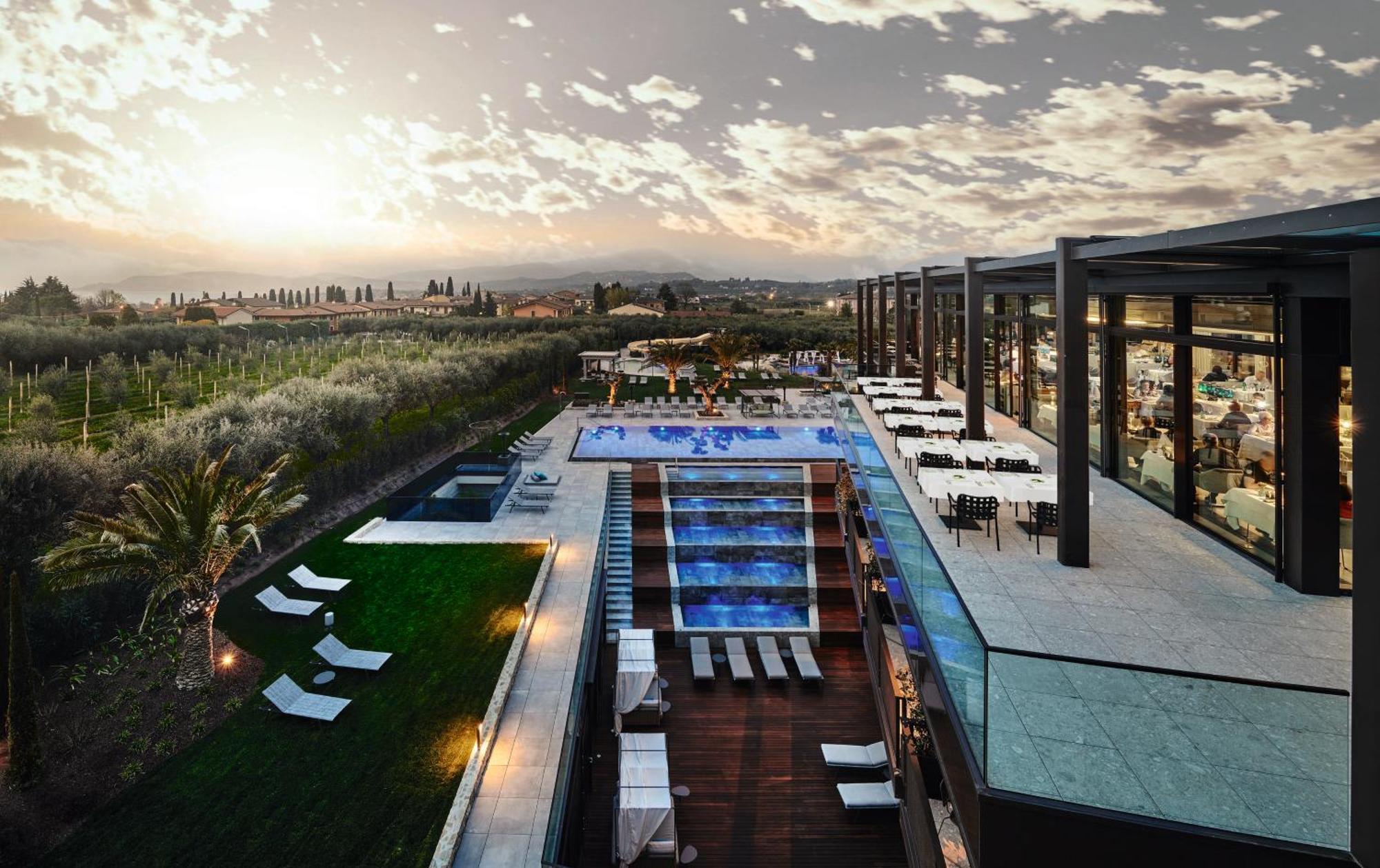 Quellenhof Luxury Resort Lazise Exterior photo